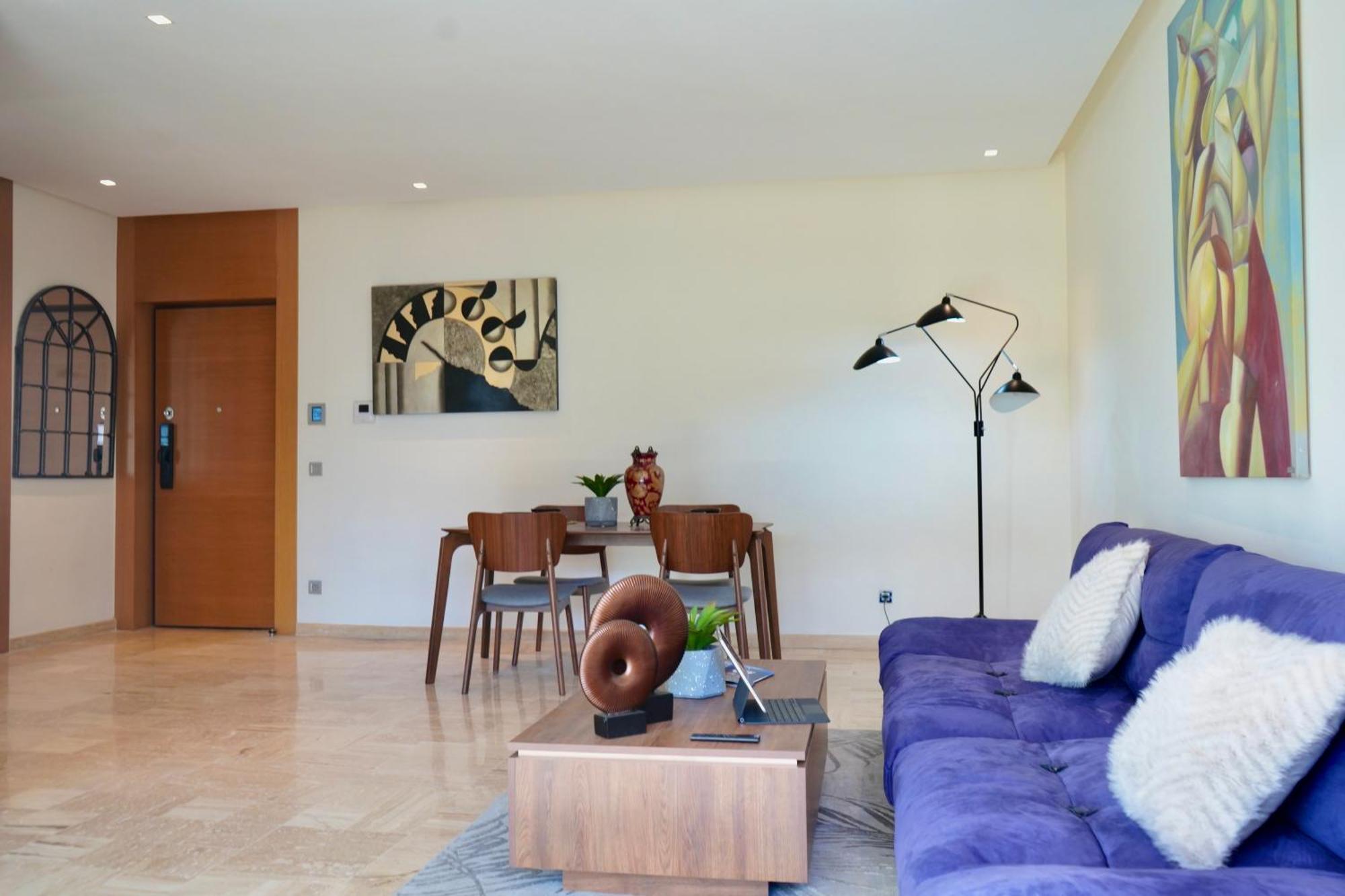 Stylish Luxe Finance City! Apartamento